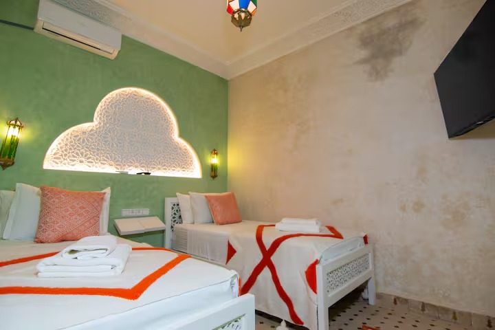 Riad Astréa Marrakech • 3BR • Rooftop & Jacuzzi · الصورة 6