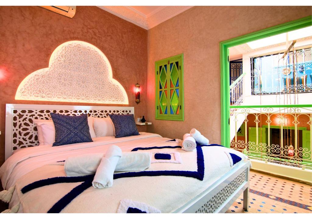 Luxury Riad Marrakech • 3BR • Rooftop & Jacuzzi · Photo 2