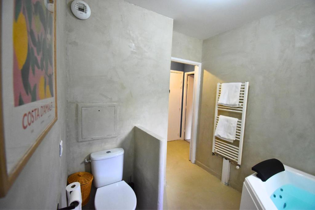 Oasis SPA Bath et Jardin Parisien · Photo 8